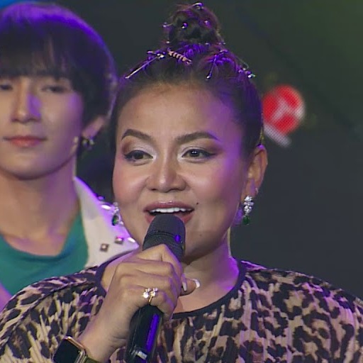 ពស់វារលើពោះ