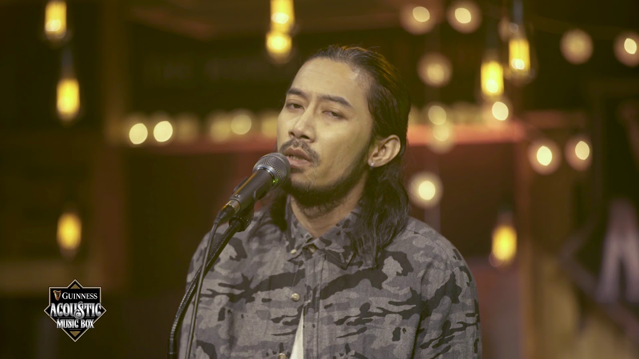 អាតីត